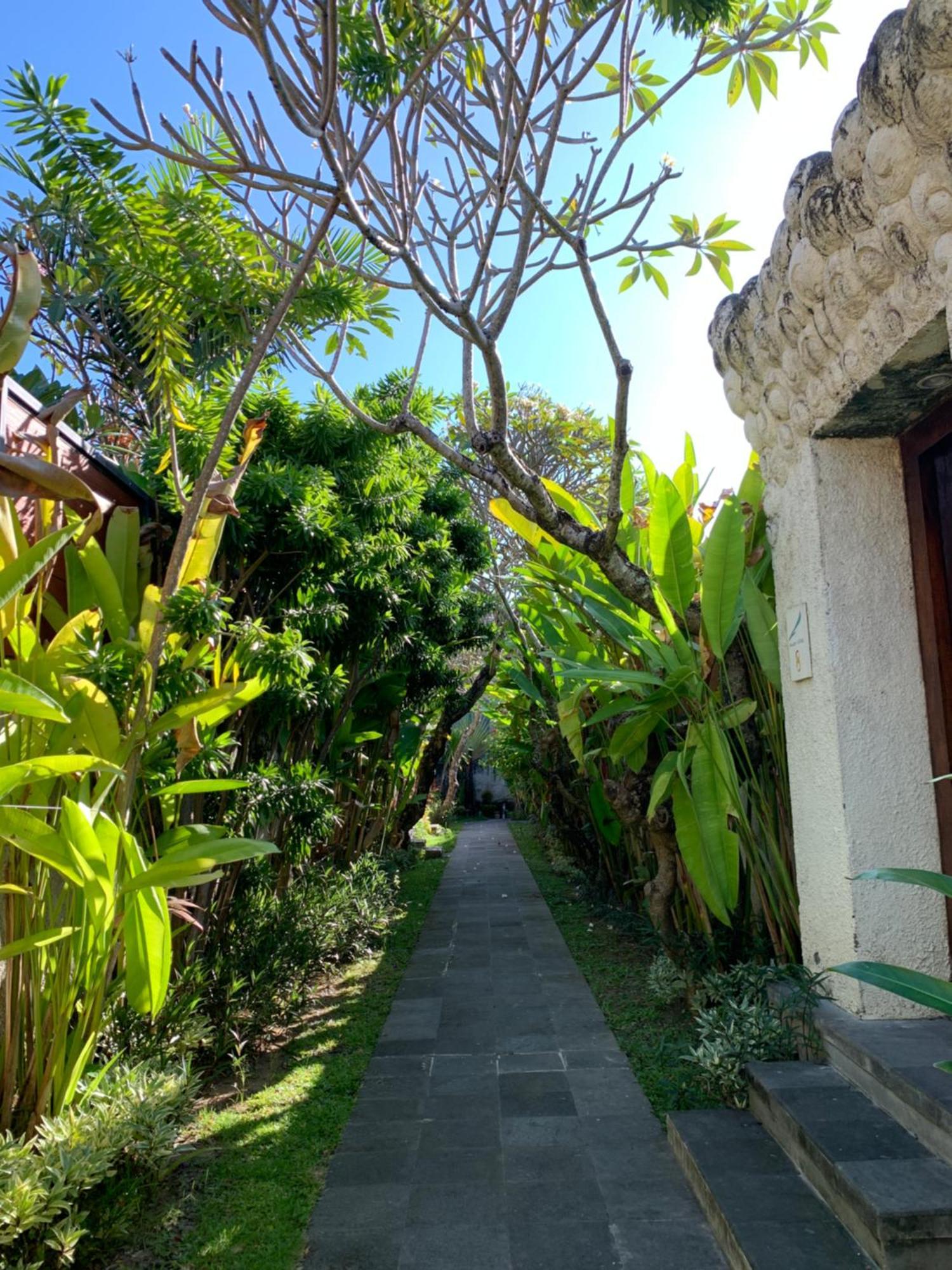 The Awan Villas - Chse Certified Seminyak  Luaran gambar
