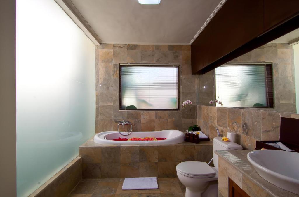 The Awan Villas - Chse Certified Seminyak  Bilik gambar