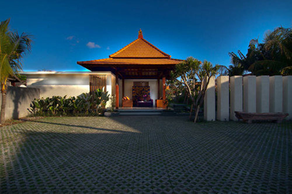 The Awan Villas - Chse Certified Seminyak  Luaran gambar